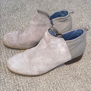 TOMS Booties